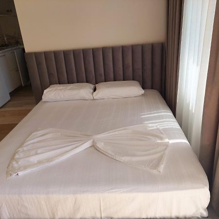 Sole Inn Vlorë Eksteriør bilde