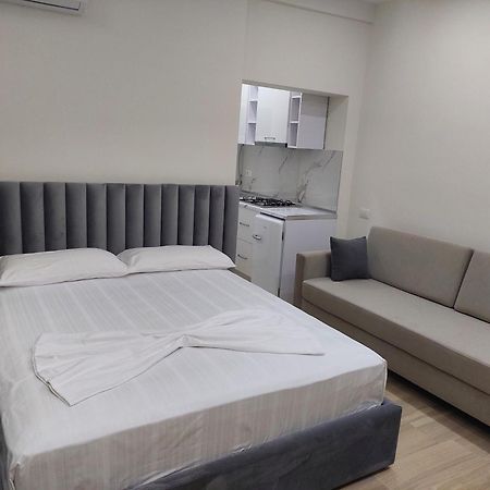 Sole Inn Vlorë Eksteriør bilde