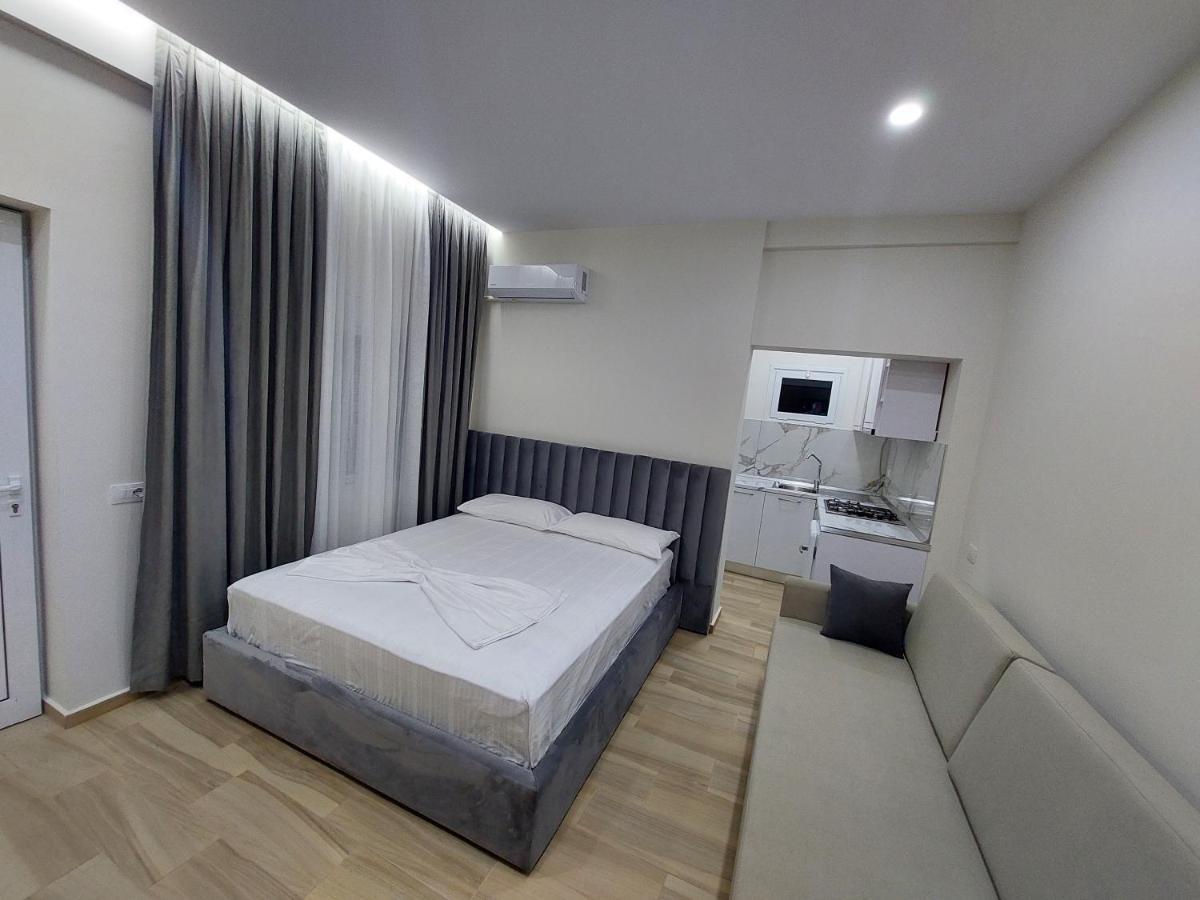 Sole Inn Vlorë Eksteriør bilde