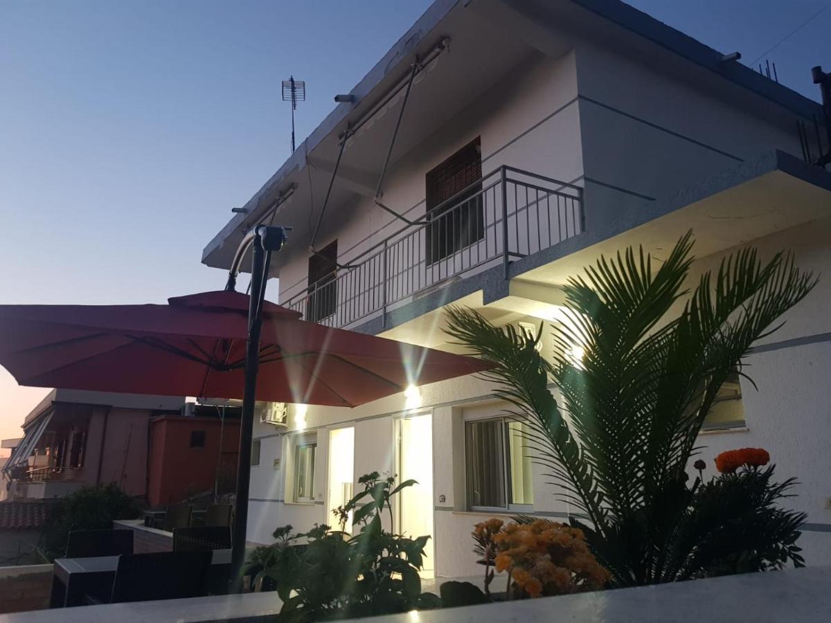 Sole Inn Vlorë Eksteriør bilde