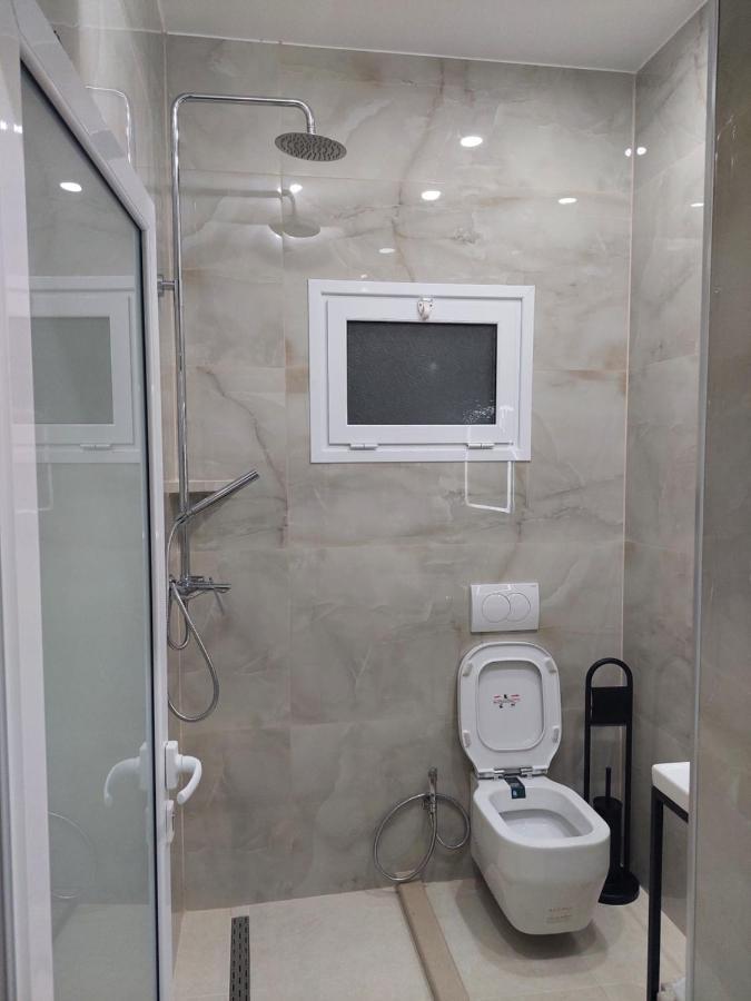 Sole Inn Vlorë Eksteriør bilde