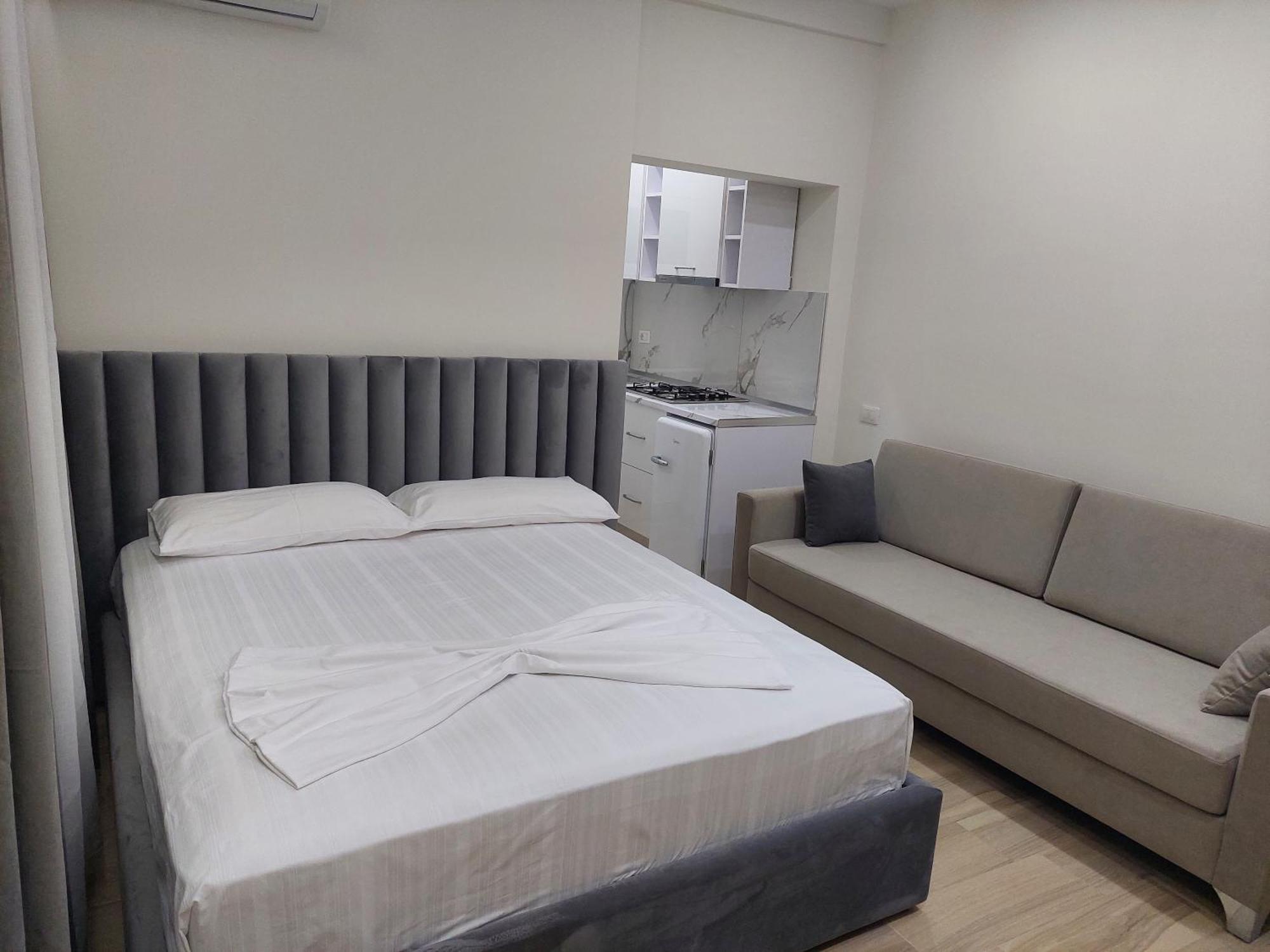 Sole Inn Vlorë Eksteriør bilde
